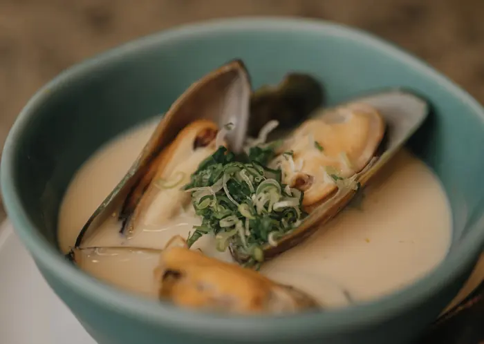 Crema de ostiones - Entrada japonesa en Torobi by Kazu Kumoto